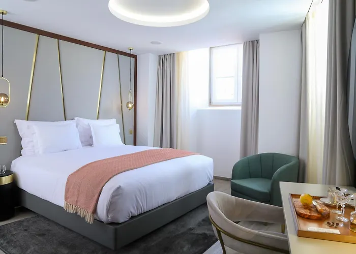 ホテル Vincci Alfama 4*
